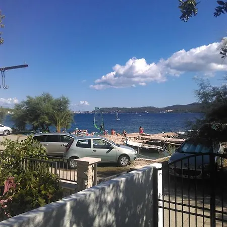 Tri Vlake Lägenhet *
